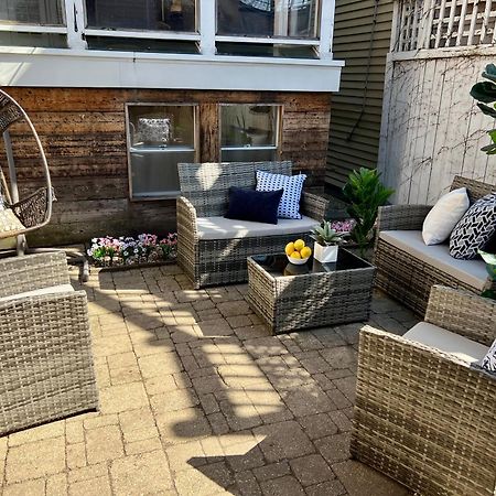 3 Bedroom Spacious Home In Ideal Location W Free Parking Back Yard Pets Welcome Σικάγο Εξωτερικό φωτογραφία
