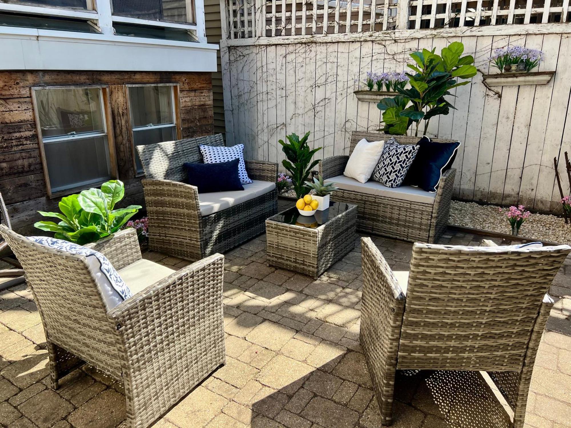 3 Bedroom Spacious Home In Ideal Location W Free Parking Back Yard Pets Welcome Σικάγο Εξωτερικό φωτογραφία