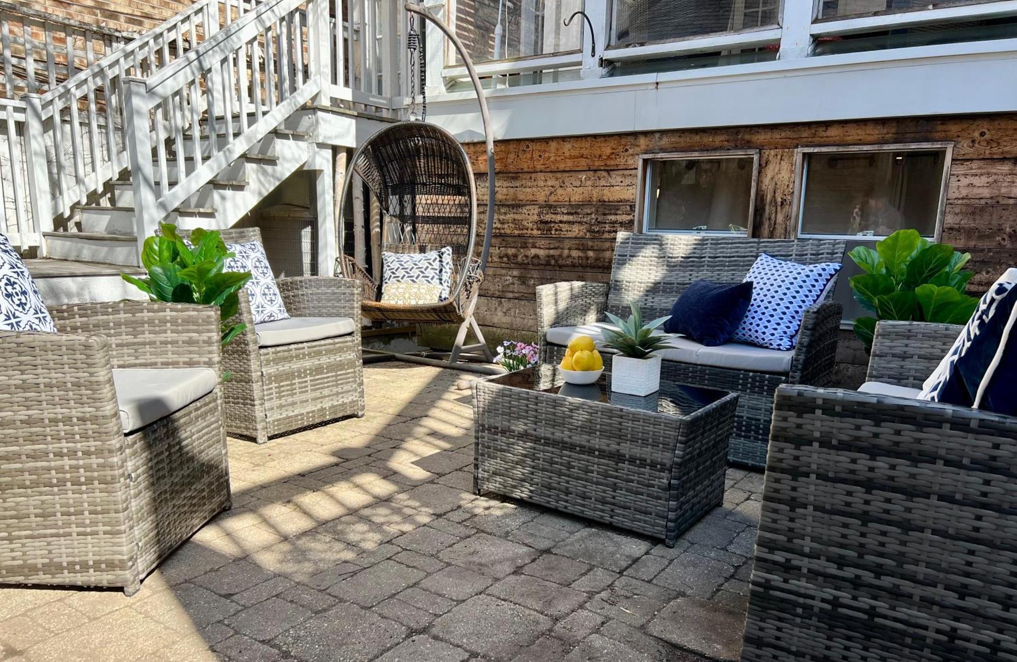 3 Bedroom Spacious Home In Ideal Location W Free Parking Back Yard Pets Welcome Σικάγο Εξωτερικό φωτογραφία